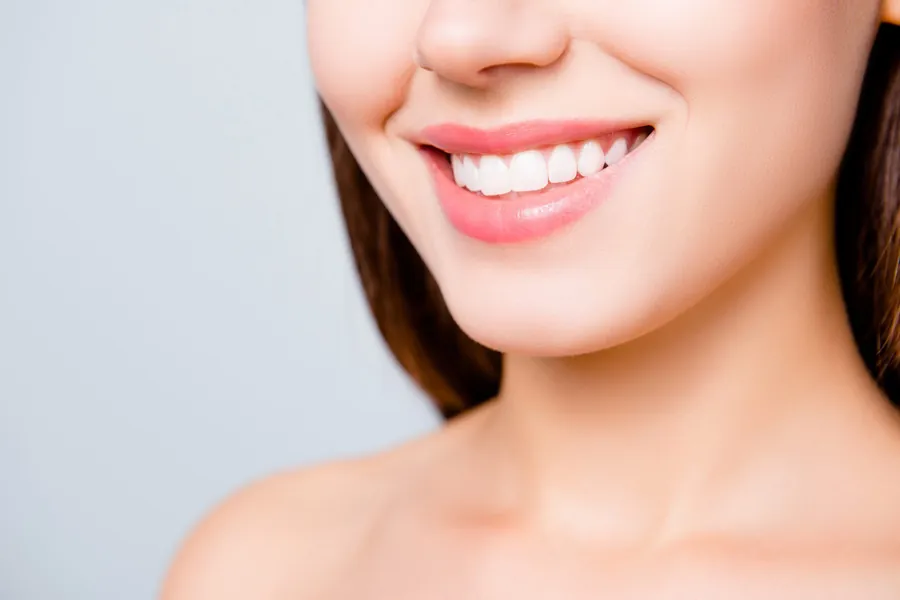 Cosmetic dentistry consultation and smile assessment